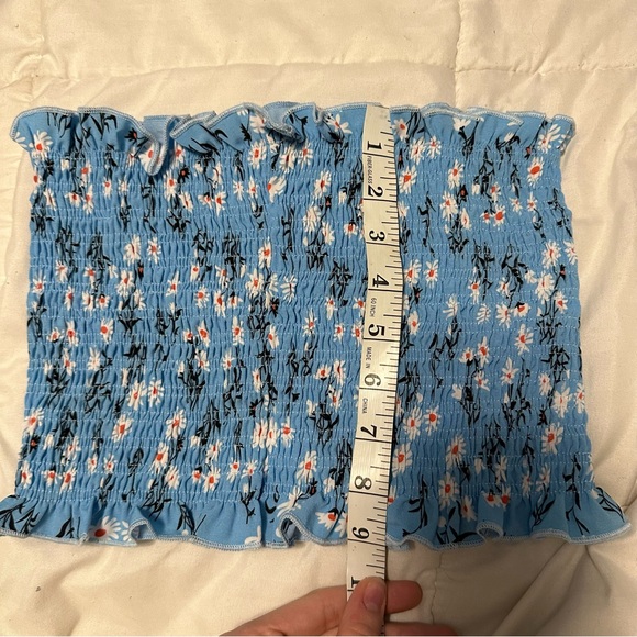 3/$15 | Ruffled Blue Floral tube top - Picture 5 of 7